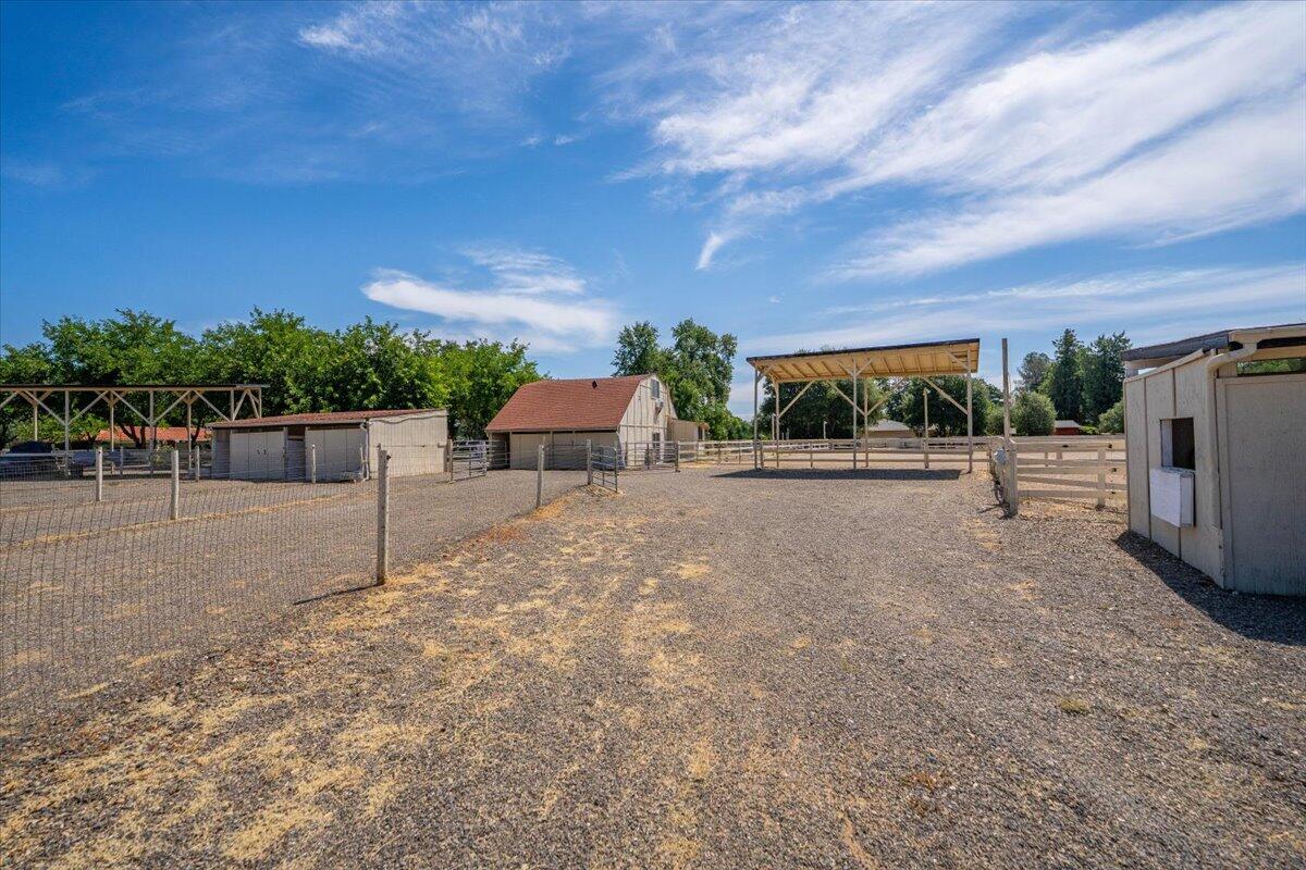 5521 Churn Crk Road Redding, CA 96002 - Photo 123 of 154 22a