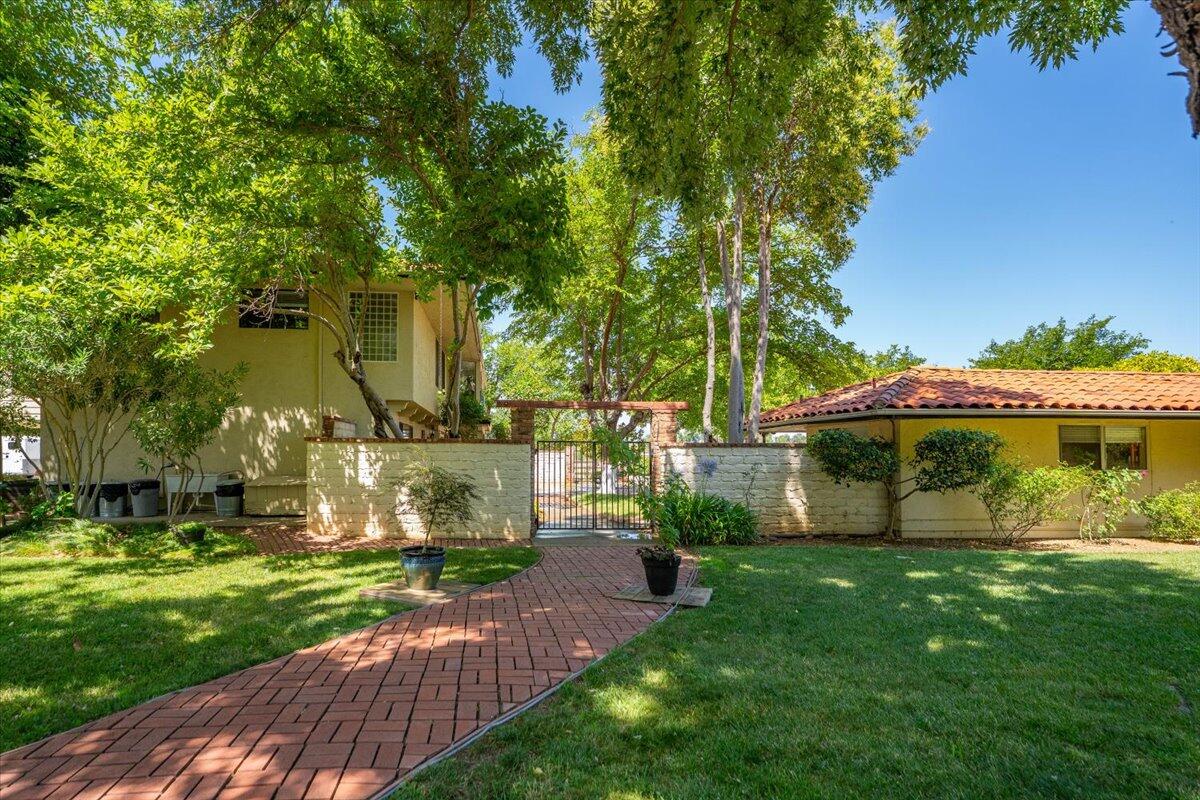 5521 Churn Crk Road Redding, CA 96002 - Photo 14 of 154 9b