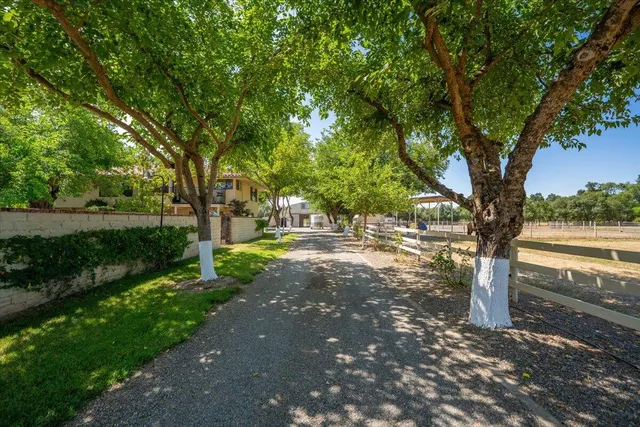 $1,595,000 | 5521 Churn Crk Road, Redding, CA 96002