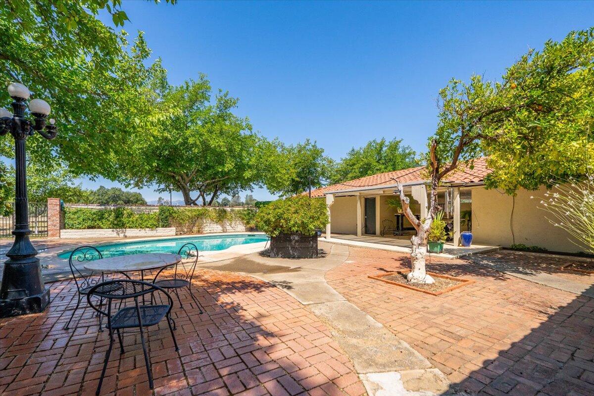 5521 Churn Crk Road Redding, CA 96002 - Photo 65 of 154 16d