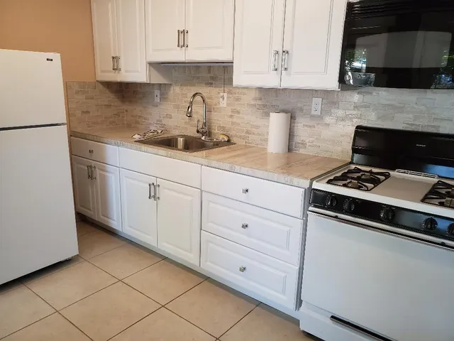 $1,595,000 | 5521 Churn Crk Road, Redding, CA 96002