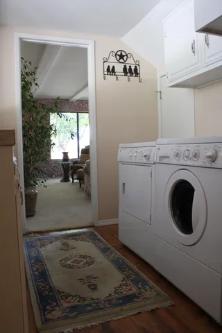 $1,595,000 | 5521 Churn Crk Road, Redding, CA 96002