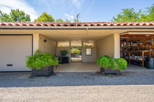 $1,595,000 | 5521 Churn Crk Road, Redding, CA 96002