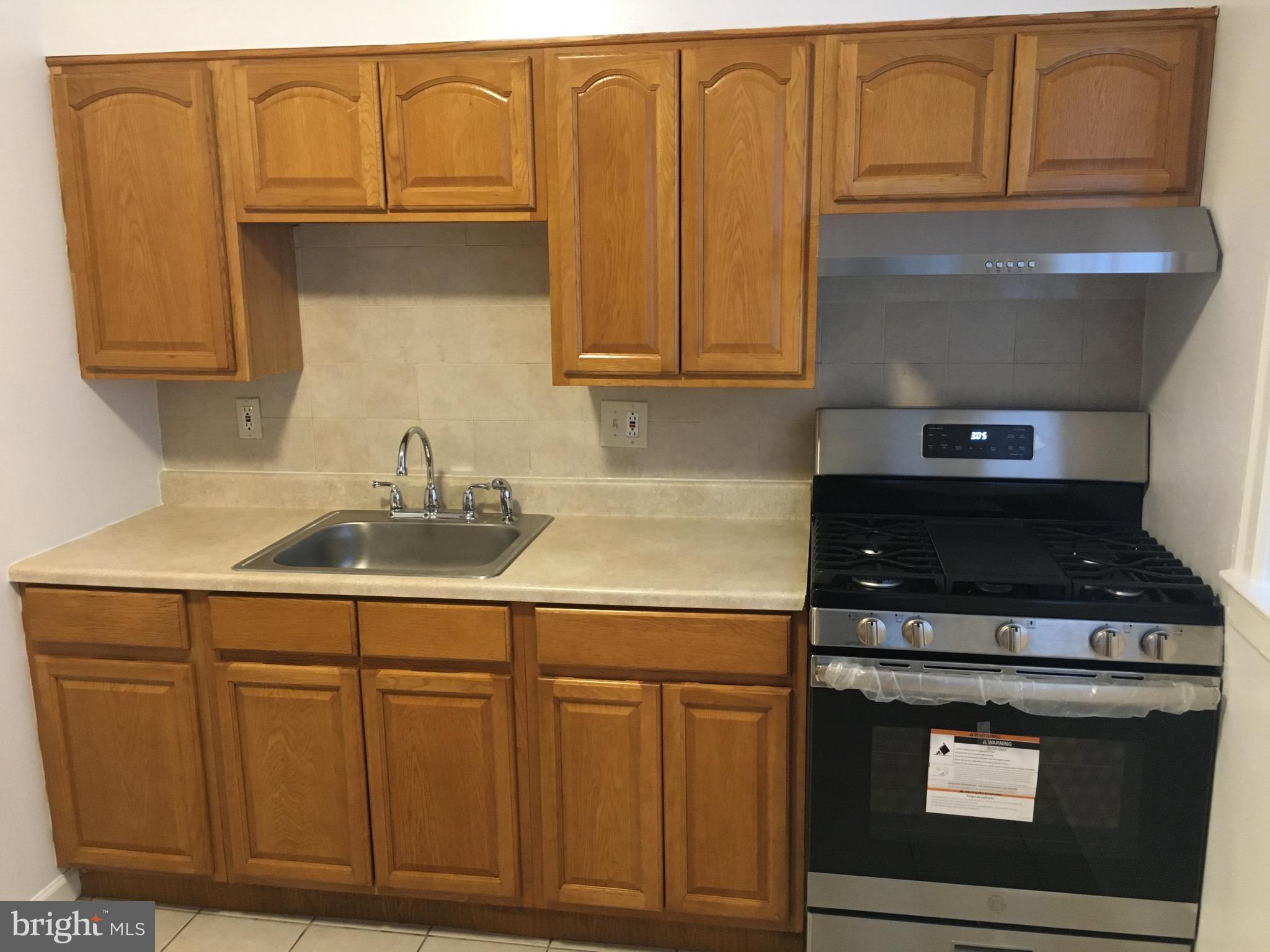 7237 Rutland Street Philadelphia, PA 19149 - Photo 10 of 25 Gallery Image 10