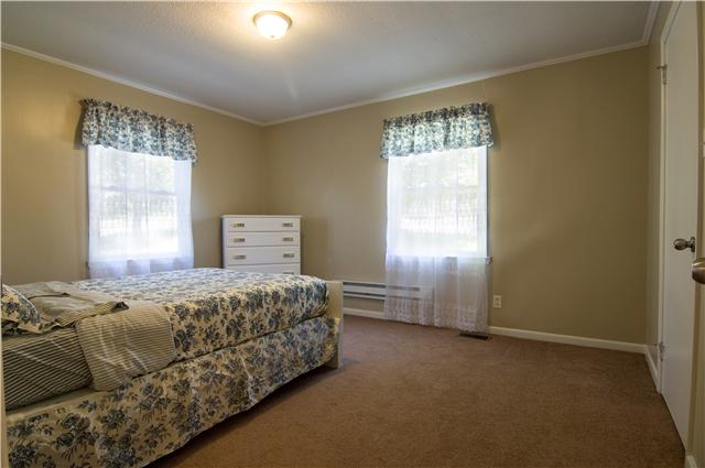 4480 Akin Road Cunningham, TN 37052 - Photo 12 of 20 BR #1