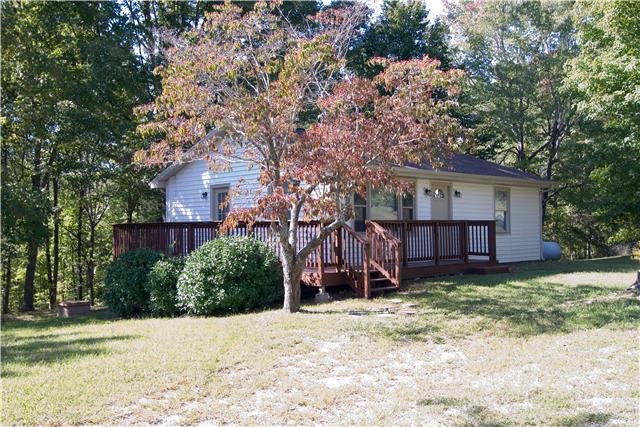 4480 Akin Road Cunningham, TN 37052 - Photo 3 of 20