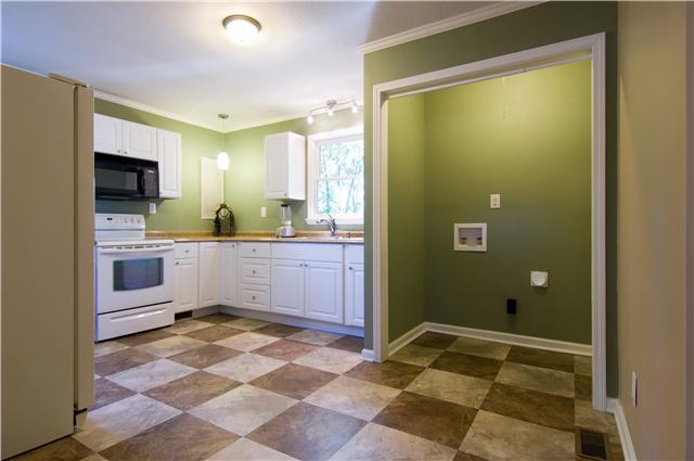 4480 Akin Road Cunningham, TN 37052 - Photo 8 of 20