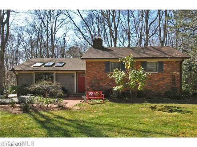 812 Chester Road Winston-Salem, NC 27104 - Photo 1 of 16 Exterior Front.