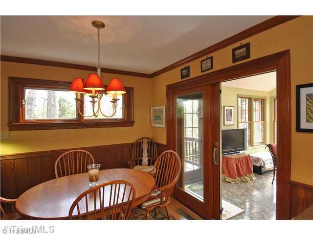 812 Chester Road Winston-Salem, NC 27104 - Photo 5 of 16 Dining Room.