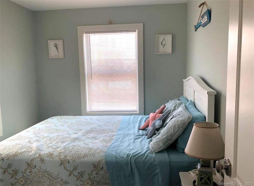 1001 Fairfield Beach Road Fairfield, CT 06824 - Photo 13 of 16