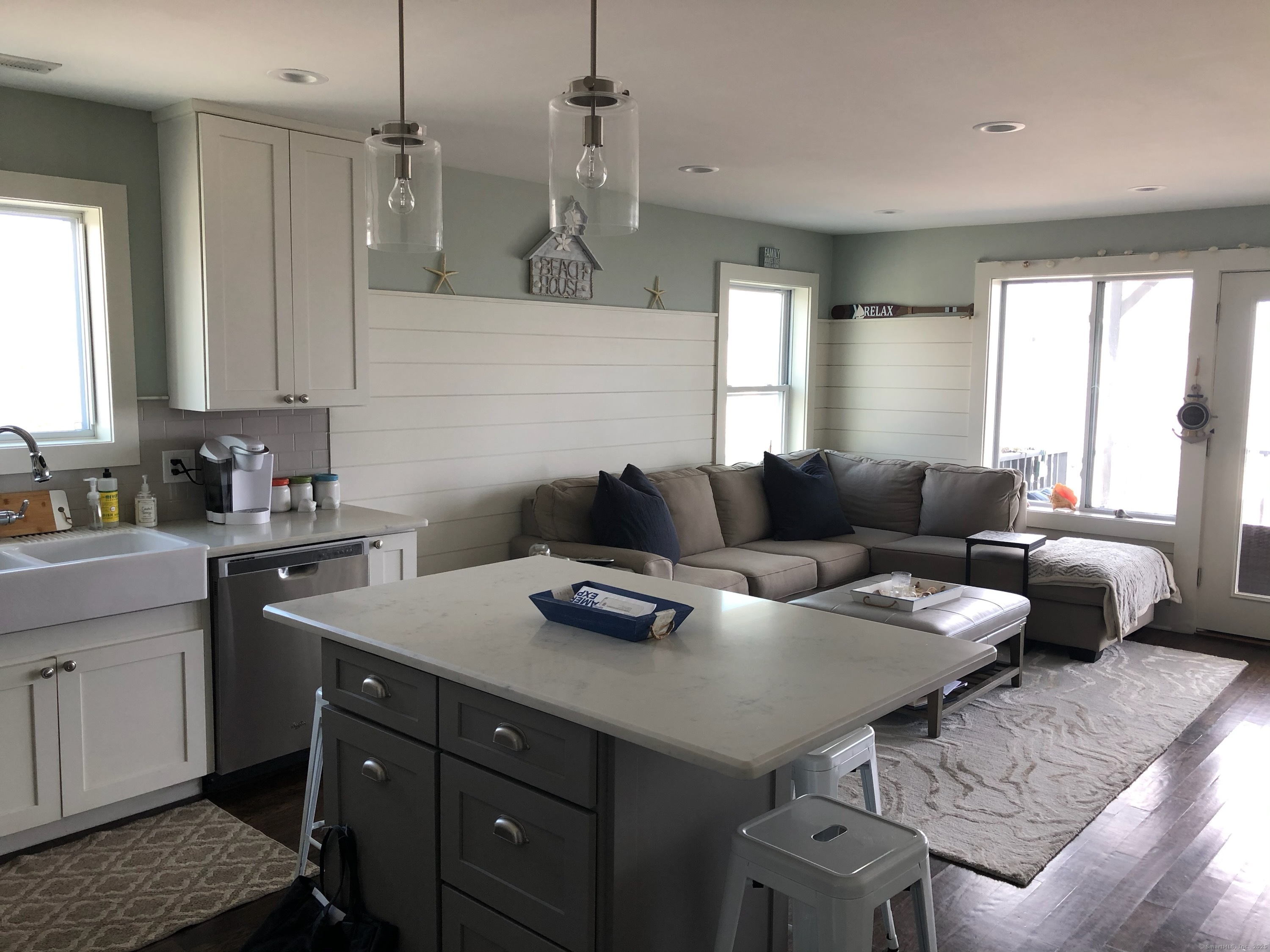 1001 Fairfield Beach Road Fairfield, CT 06824 - Photo 2 of 16