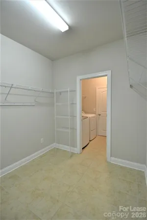 $2,550 | 21330 Old Canal Street, Cornelius, NC 28031