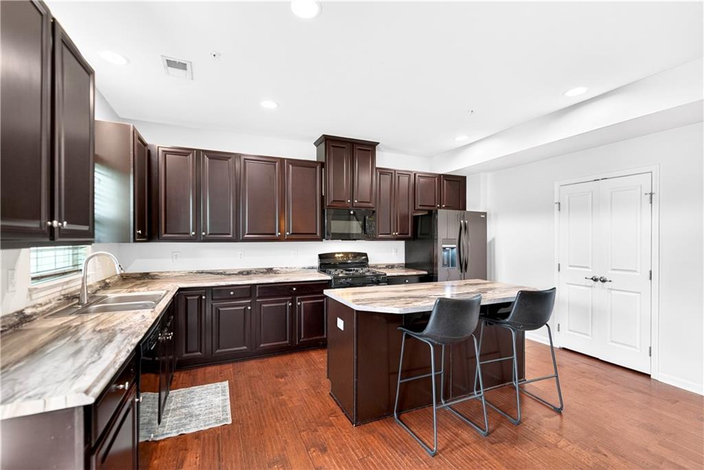 312 Maple Ridge Drive Canonsburg, PA 15317 - Photo 12 of 41 Large pantry...