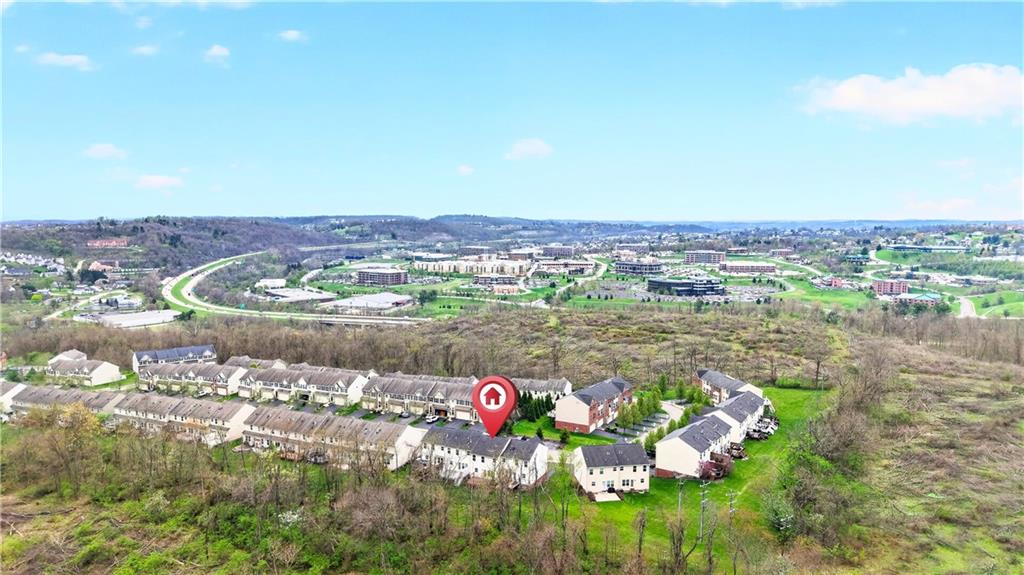 312 Maple Ridge Drive Canonsburg, PA 15317 - Photo 2 of 41 Easy access to I-79 and Southpointe!!