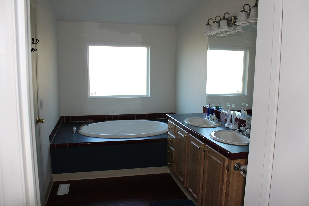 15113 North Mclaughlin Road Ford, WA 99013 - Photo 9 of 20