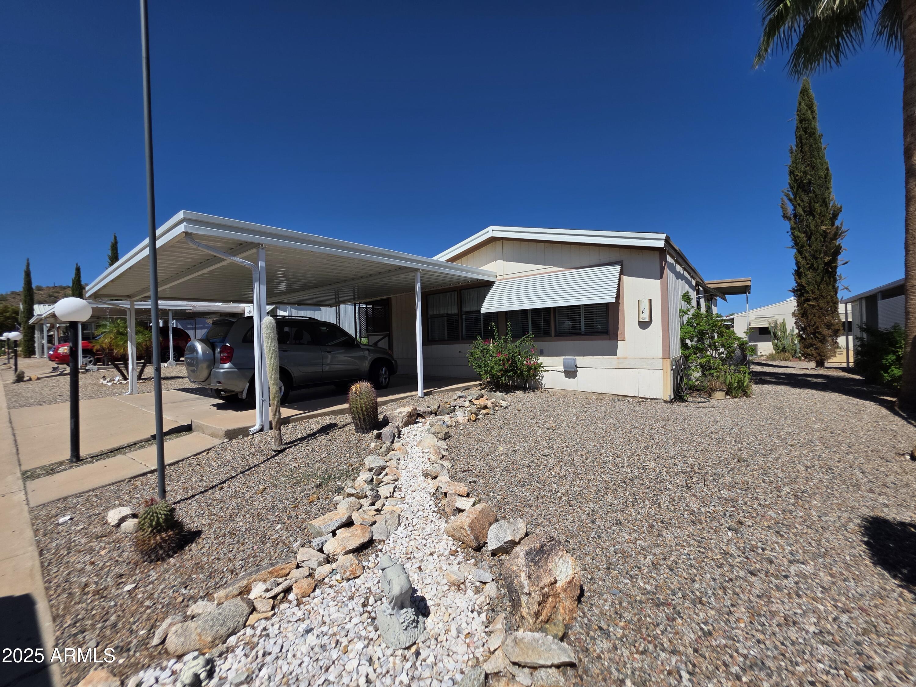 2233 East Behrend Drive, Unit 92 Phoenix, AZ 85024 - Photo 1 of 31 20250923_114700