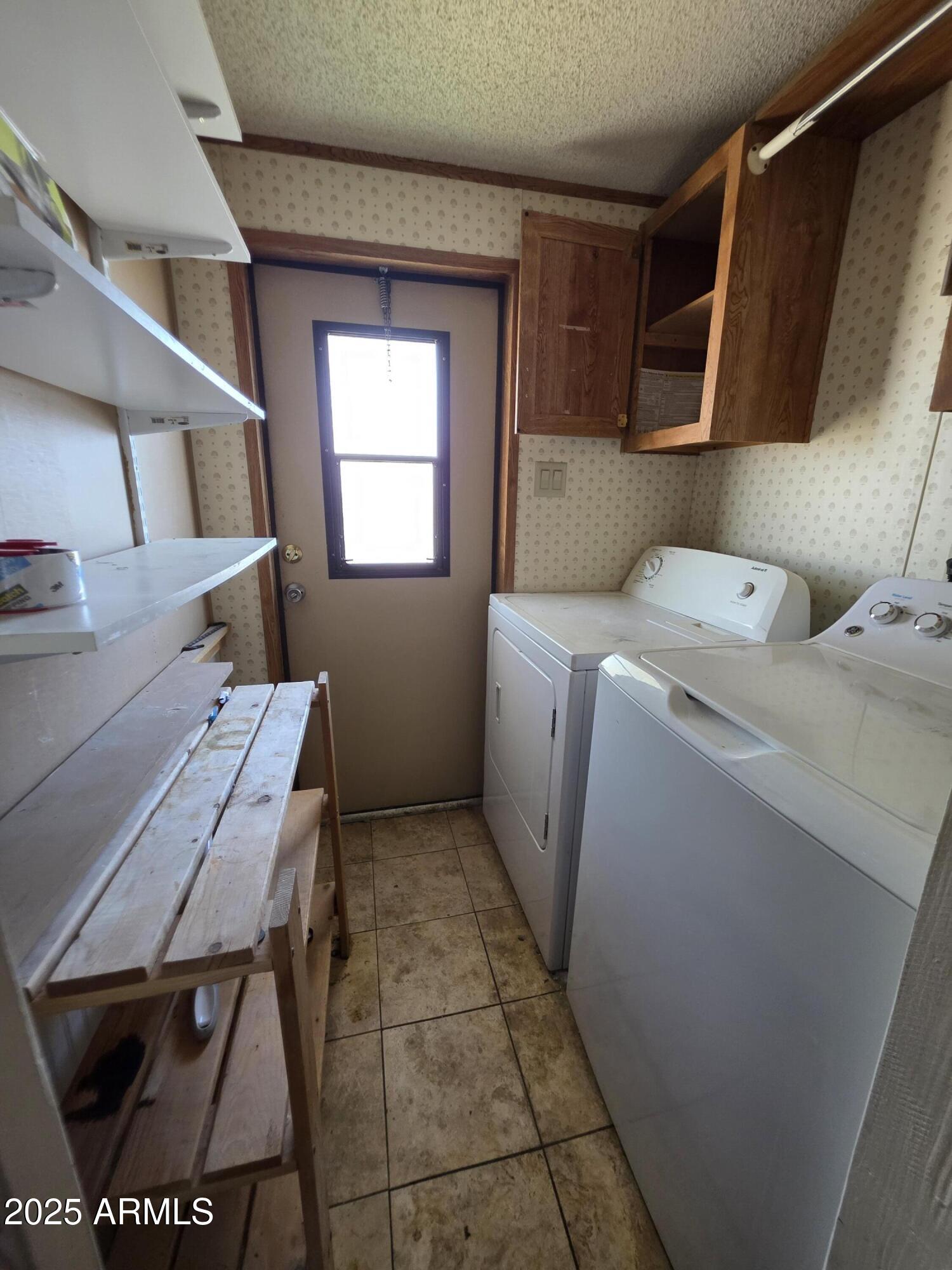 2233 East Behrend Drive, Unit 92 Phoenix, AZ 85024 - Photo 18 of 31 20250923_113444