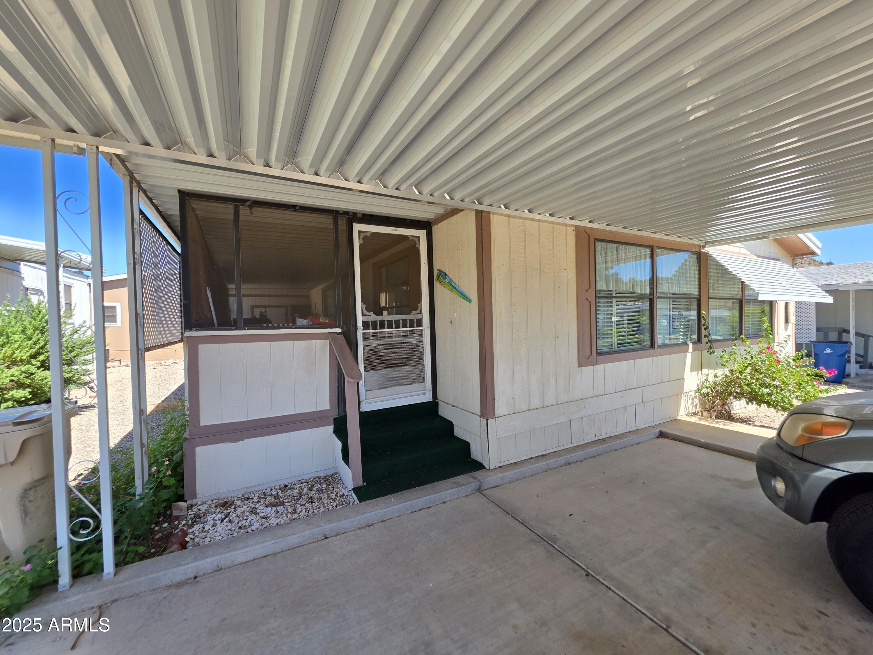 2233 East Behrend Drive, Unit 92 Phoenix, AZ 85024 - Photo 2 of 31 20250923_113055