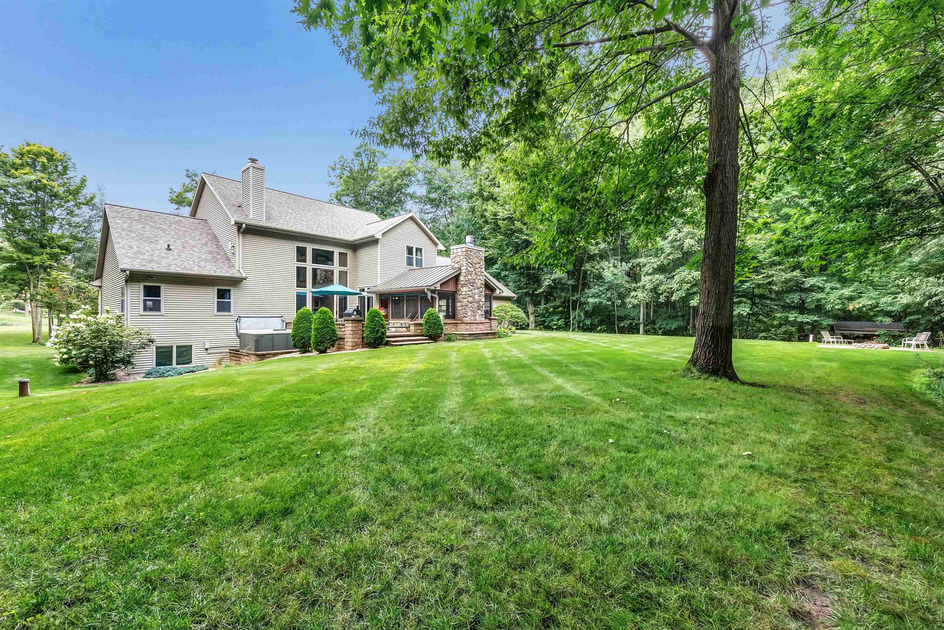 4408 Forest Ridge Drive Suamico, WI 54313 - Photo 3 of 55 Gallery Image 3