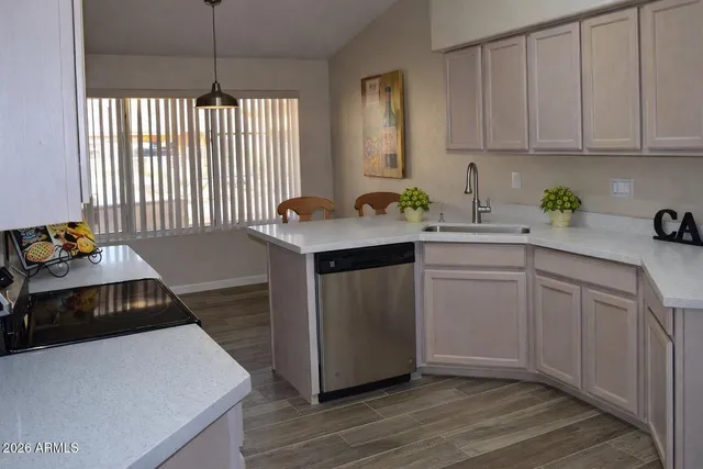 $2,250 | 8508 West Kimberly Way, Peoria, AZ 85382