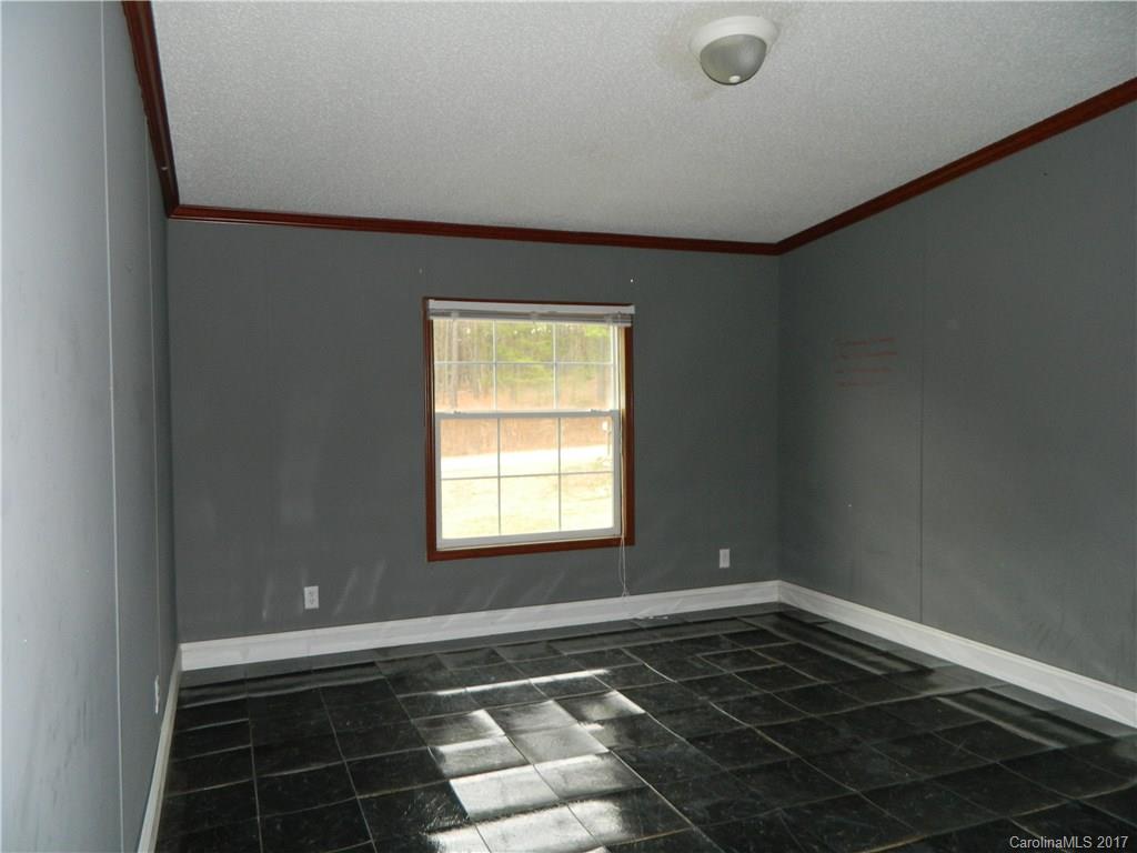2371 Moose Road Catawba, NC 28609 - Photo 12 of 24 Gallery Image 12