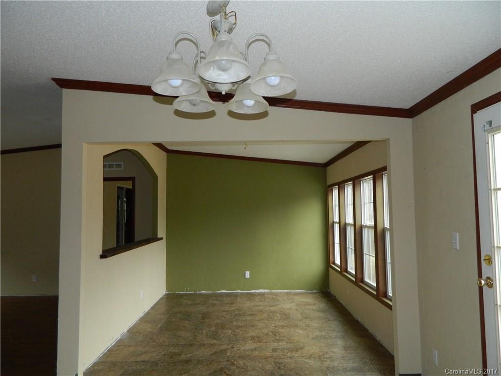 2371 Moose Road Catawba, NC 28609 - Photo 10 of 24 Gallery Image 10