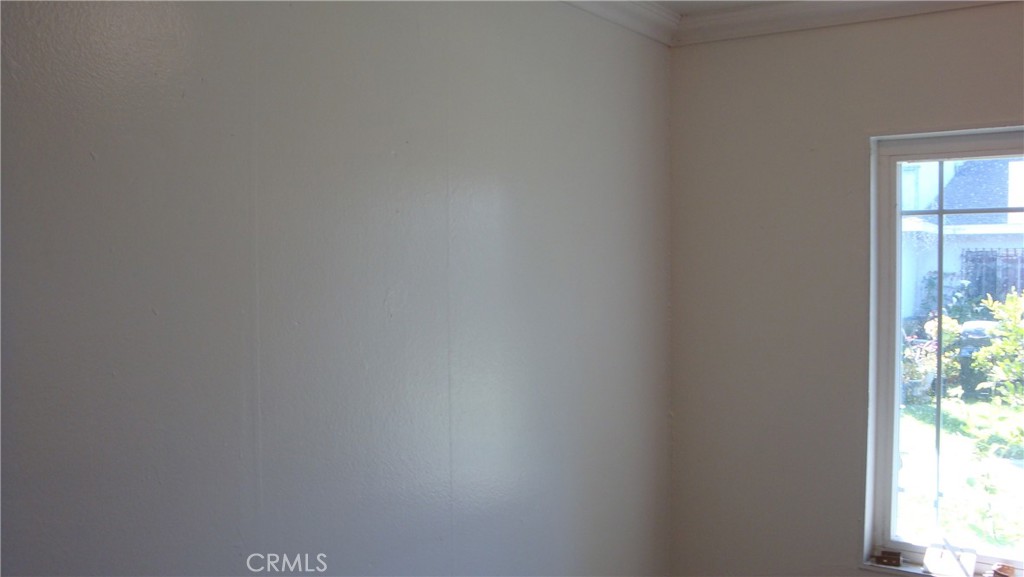 31 Paradise Carson, CA 90745 - Photo 11 of 29