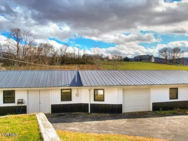 $529,900 | 680 Mayberry Road, Jonesborough, TN 37659