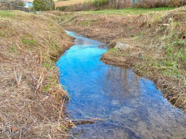 $529,900 | 680 Mayberry Road, Jonesborough, TN 37659