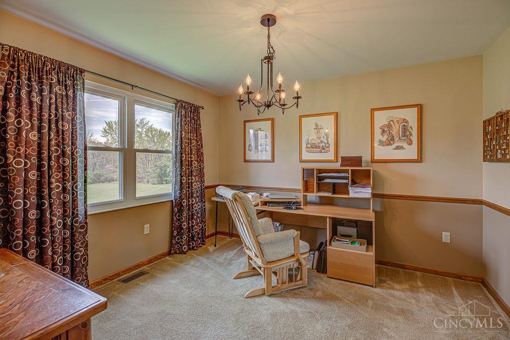 5935 Yankee Road Middletown, OH 45044 - Photo 16 of 56 Gallery Image 16