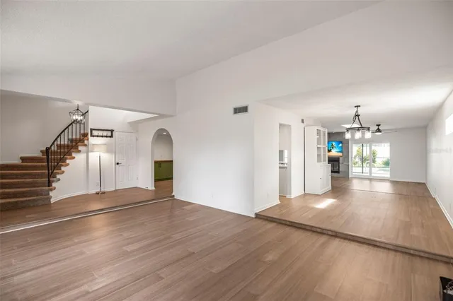 $865,000 | 1869 Marla Court, Dunedin, FL 34698