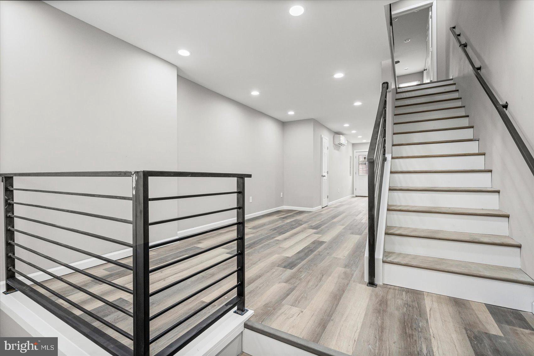 407 Pitman Place Baltimore, MD 21202 - Photo 2 of 42 a view of entryway