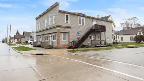 $124,900 | 1335 A Broadway Avenue, Unit 4, Sheboygan, WI 53081