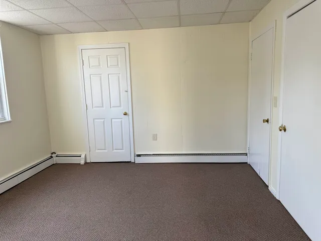 $1,600 | 141 Main Street, Unit 2, Belmont, NH 03220