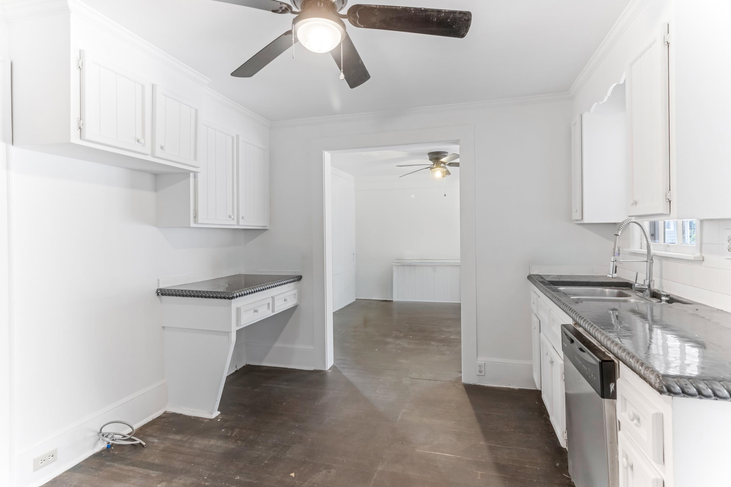 429 South Petty Street Gaffney, SC 29340 - Photo 7 of 50