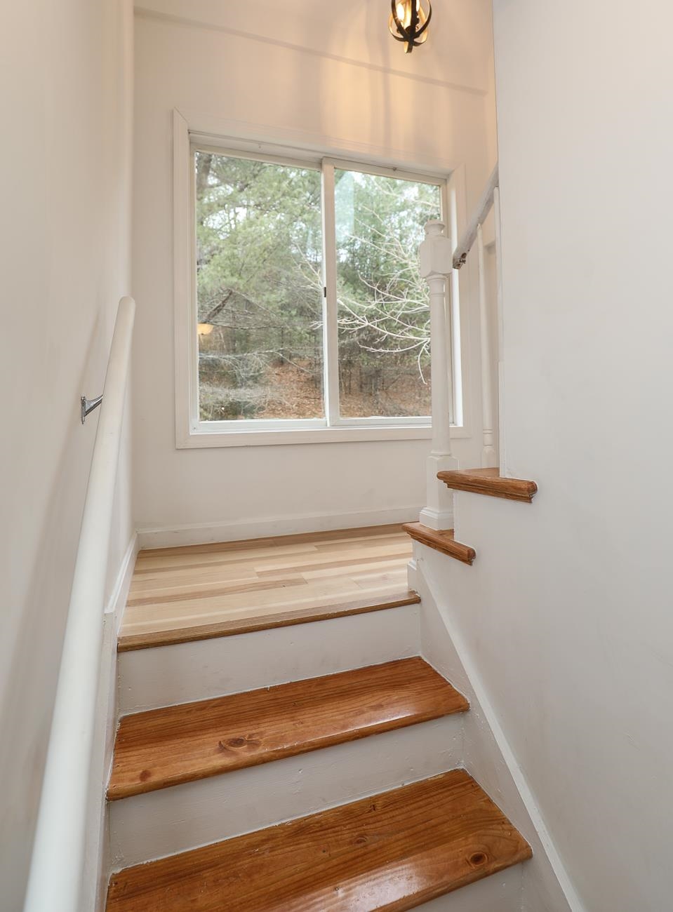 55 Deerfield Road Nottingham, NH 03290 - Photo 21 of 35