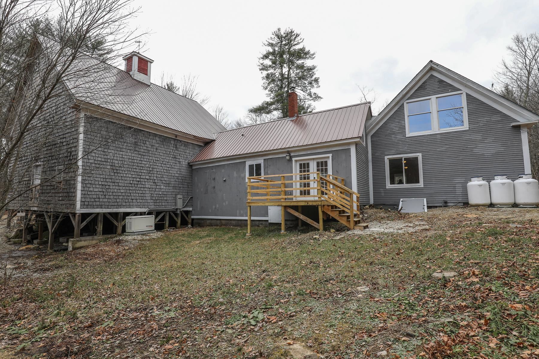 55 Deerfield Road Nottingham, NH 03290 - Photo 32 of 35