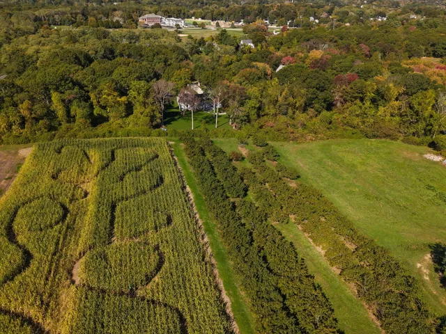 $1,325,000 | 9 Coach Lane, Sandwich, MA 02563