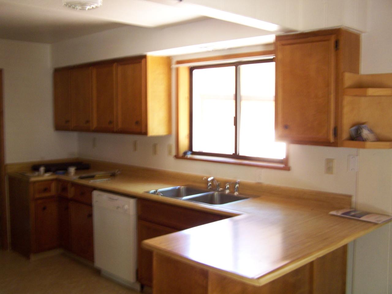 44954 Pine Shadows Road McArthur, CA 96056 - Photo 4 of 7 Kitchen