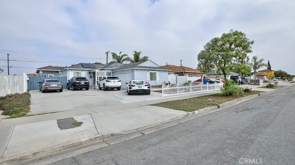 a car parked in front of a house