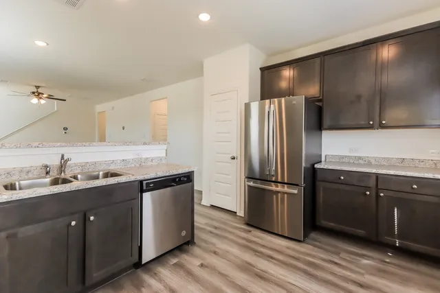 $1,920 | 20975 Endeavor Street, Porter, TX 77365