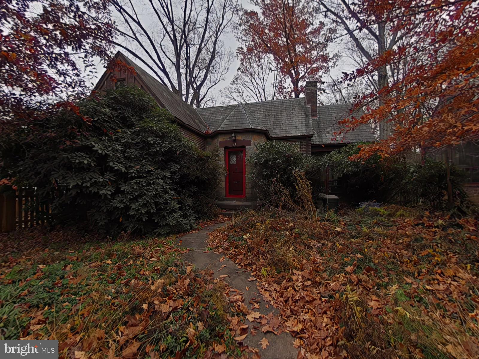 13 Midhurst Road Silver Spring, MD 20910 - Photo 1 of 23 Gallery Image 1