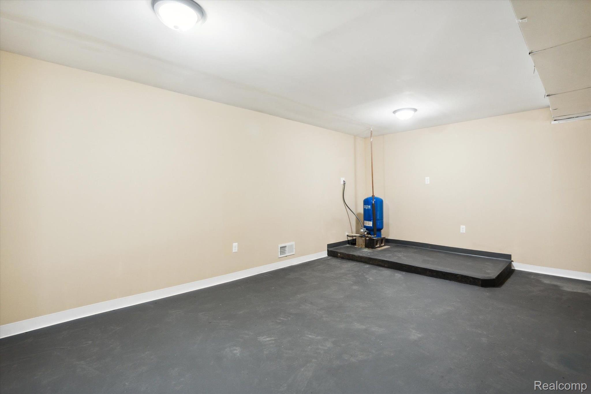 5245 Dutton Road Gregory, MI 48137 - Photo 36 of 58 Gallery Image 36