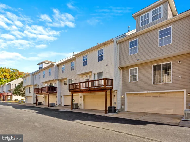 $2,295 | 6609 Fable Court, Glen Burnie, MD 21060