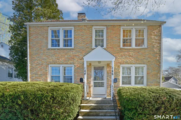 $3,300 | 146 Warsaw Street, Fairfield, CT 06825