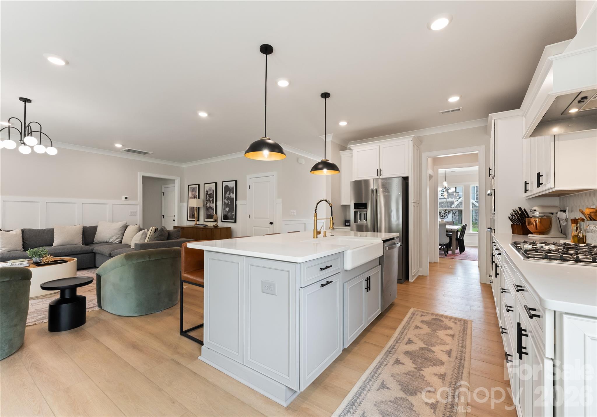 11117 Lochmere Road Charlotte, NC 28278 - Photo 14 of 46