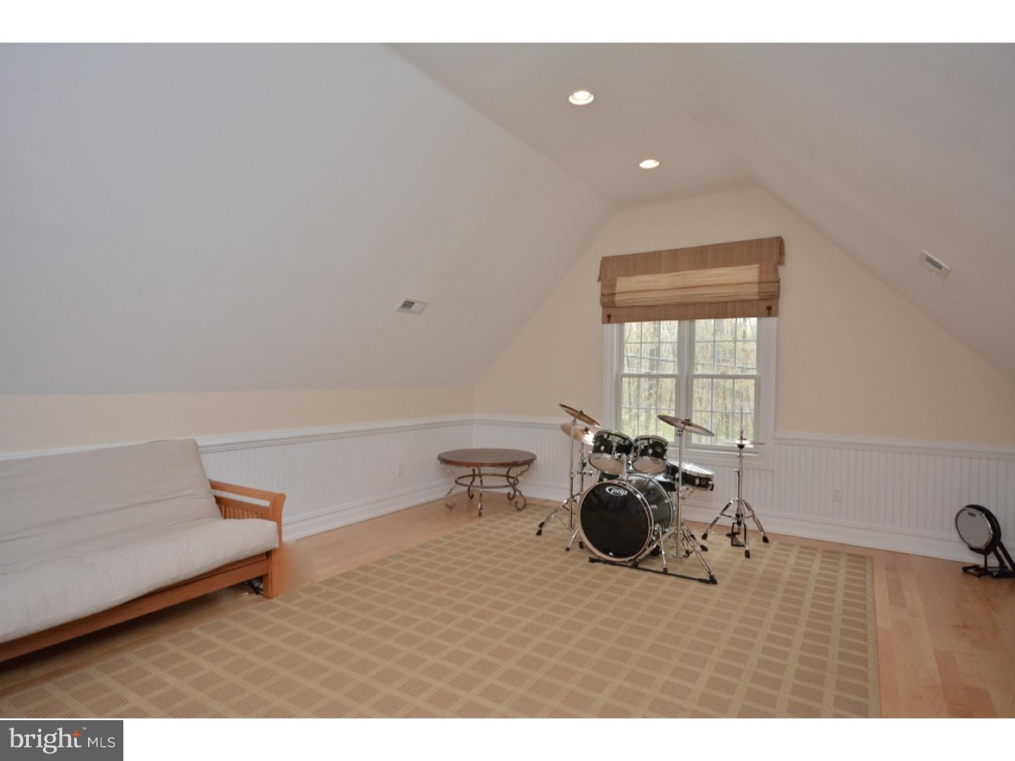 4571 Province Line Road Princeton, NJ 08540 - Photo 21 of 25 a hallway with a couch