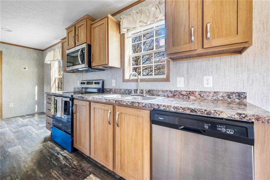 69 South Summit Road, Unit 106 Greenville, PA 16125 - Photo 7 of 31 Gallery Image 7