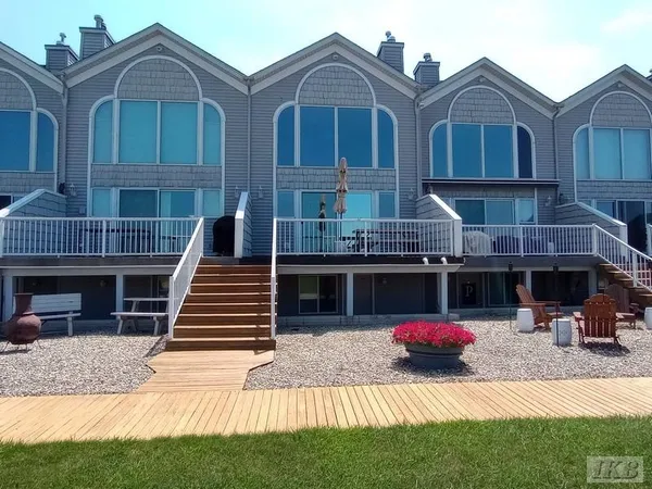 $320,000 | 1682 Castleview, Unit 4, Gladwin, MI 48624