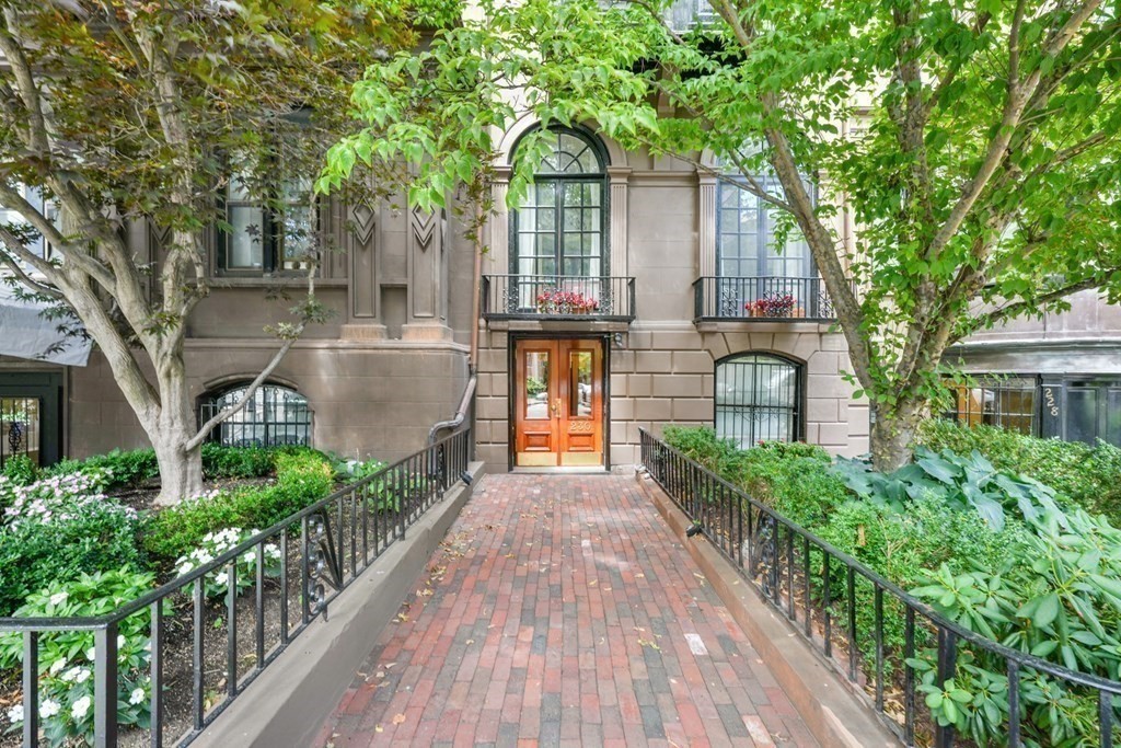 230 Beacon Street, Unit B7 Boston, MA 02116 - Photo 19 of 20